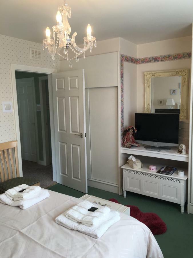 Rose Villa Bed And Breakfast Forfar Eksteriør billede