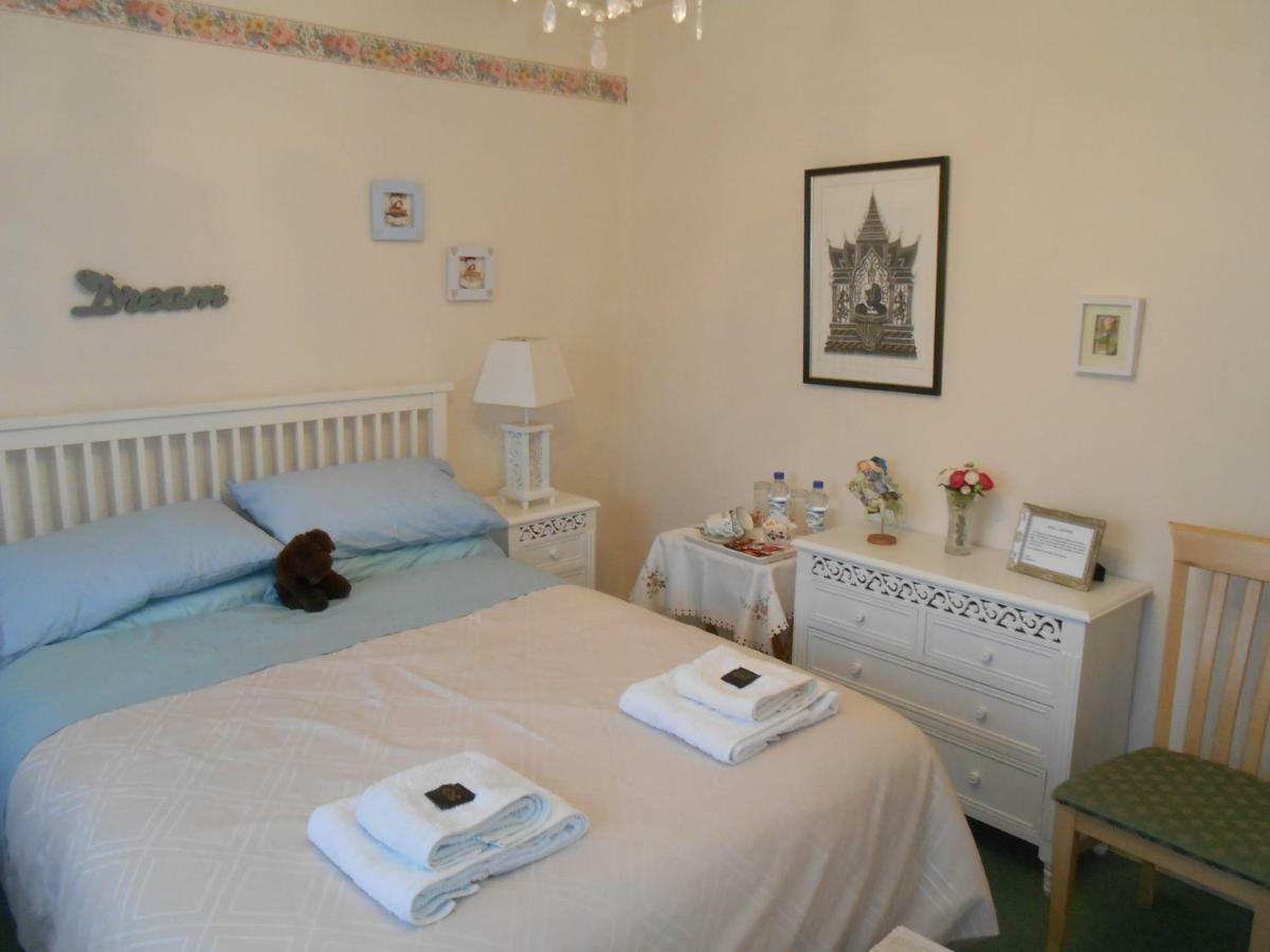 Rose Villa Bed And Breakfast Forfar Eksteriør billede